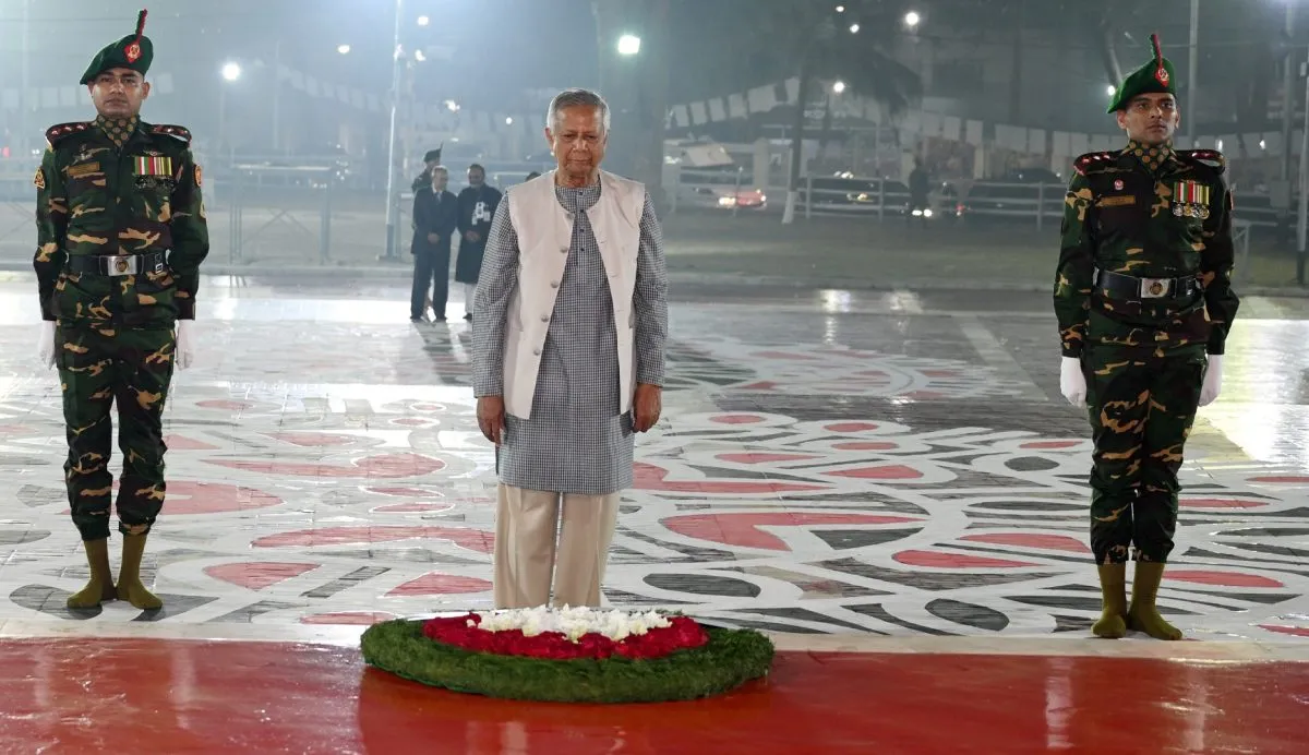 President Pay Tribute at the First Hour of Ekushey | SpostoBadi President Pay Tribute at the First Hour of Ekushey